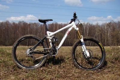 bike_24_04_11_low.jpg